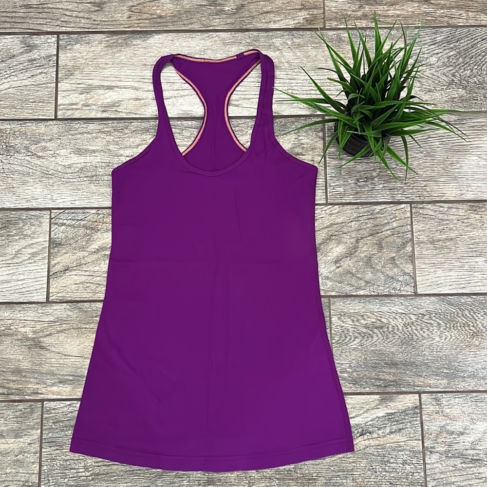 Lululemon size 6 tank top!